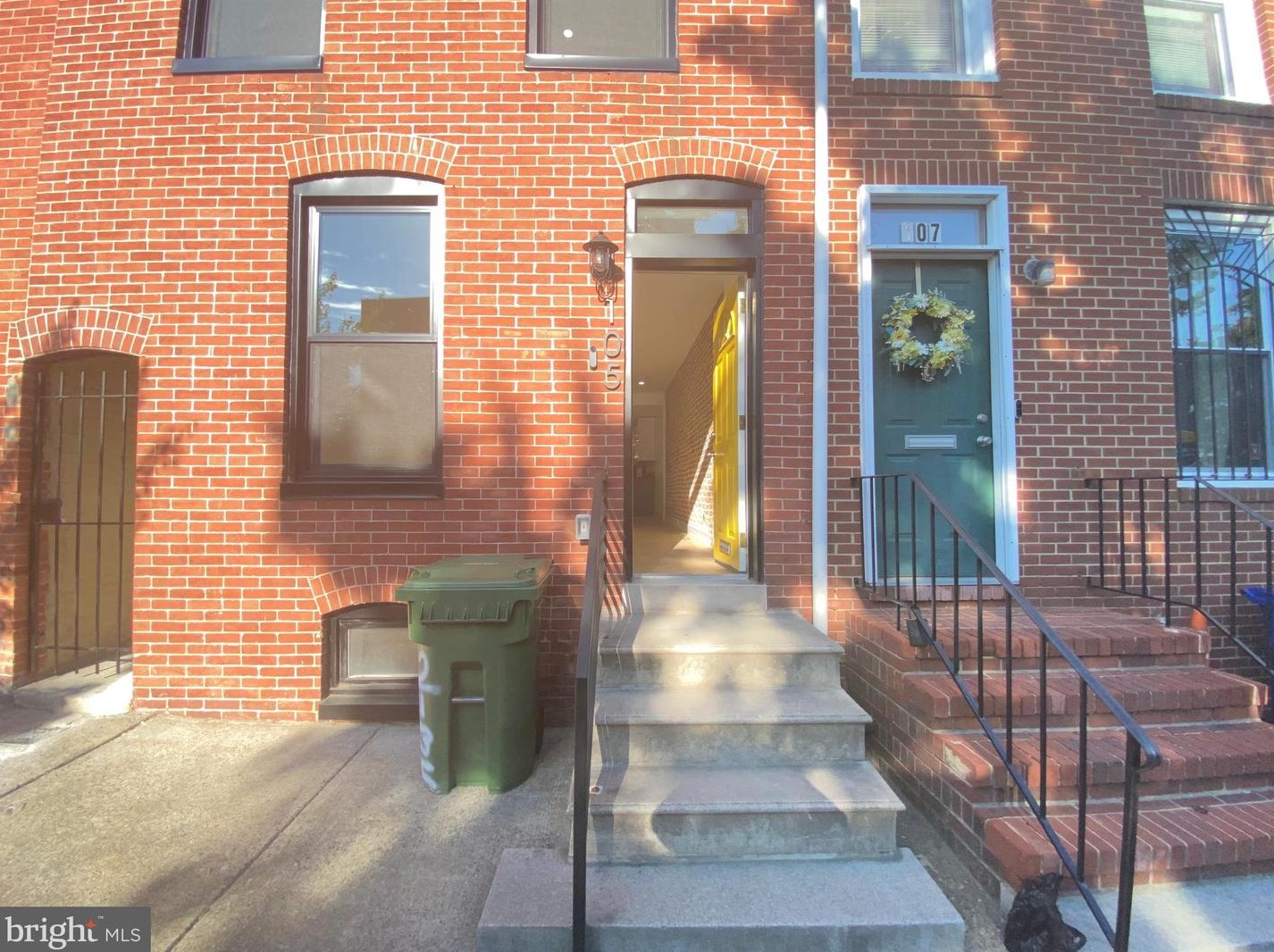 105 Poppleton St, Baltimore, MD 21201-1021