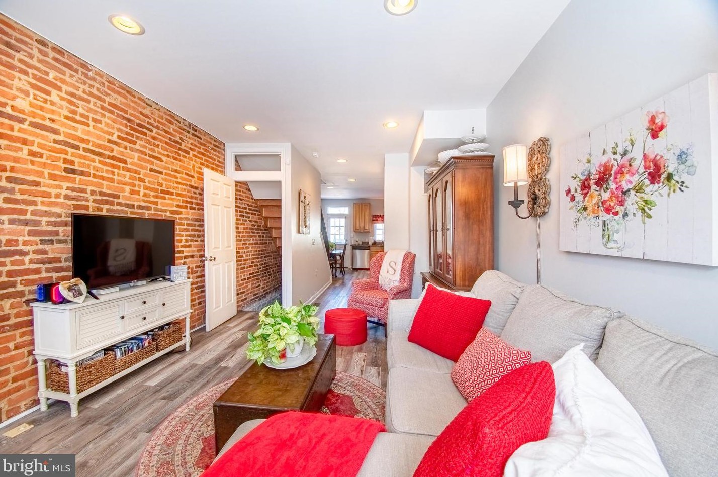 30 Curley St, Baltimore MD  21224-1329 exterior