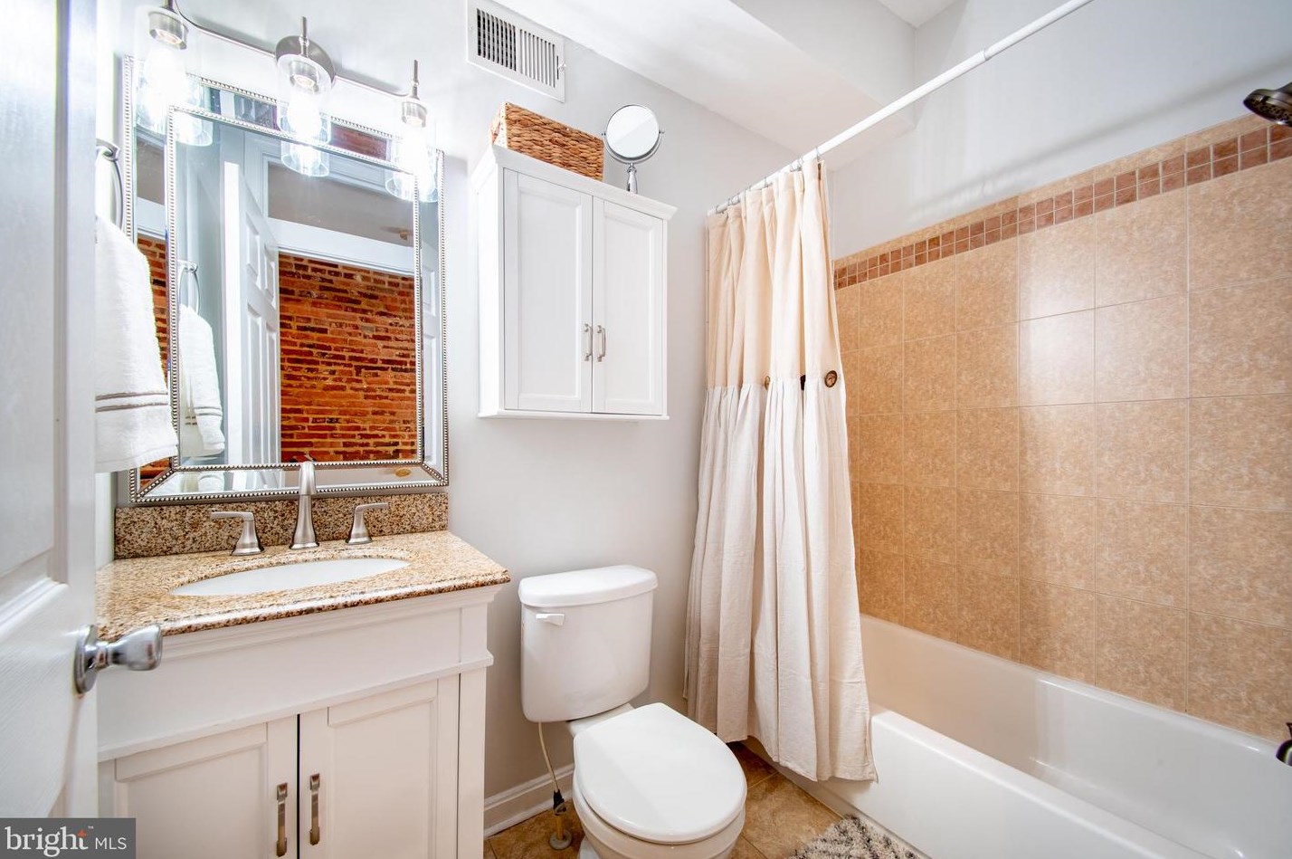 30 Curley St, Baltimore MD  21224-1329 exterior