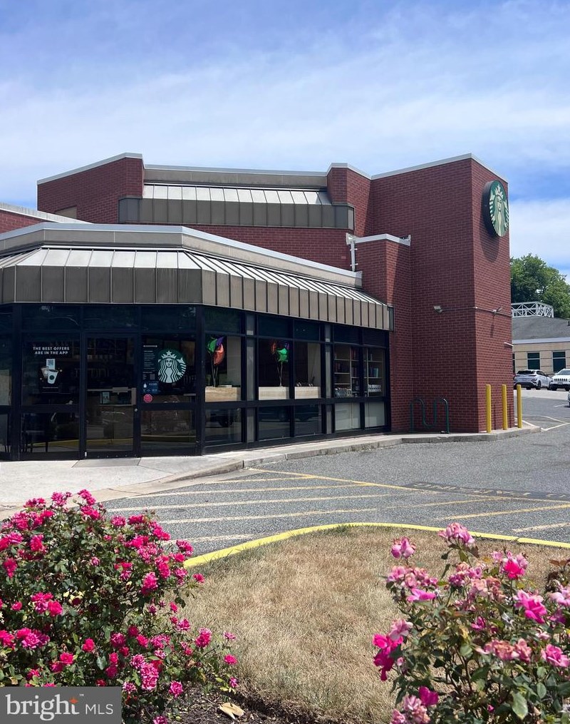 201 Cedarcroft Rd, Baltimore MD  21212-2517 exterior