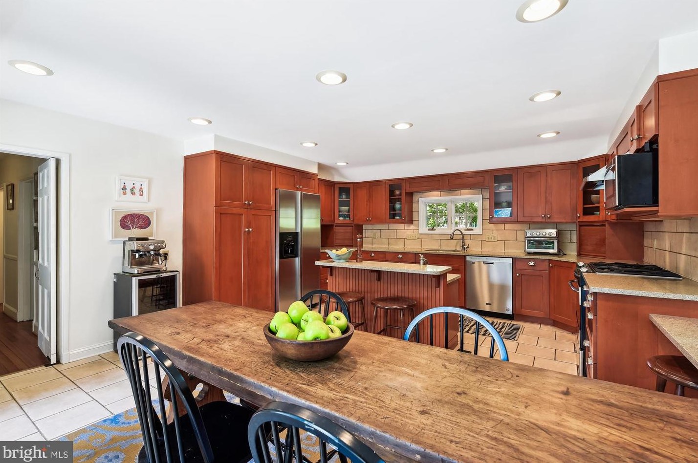 201 Cedarcroft Rd, Baltimore MD  21212-2517 exterior