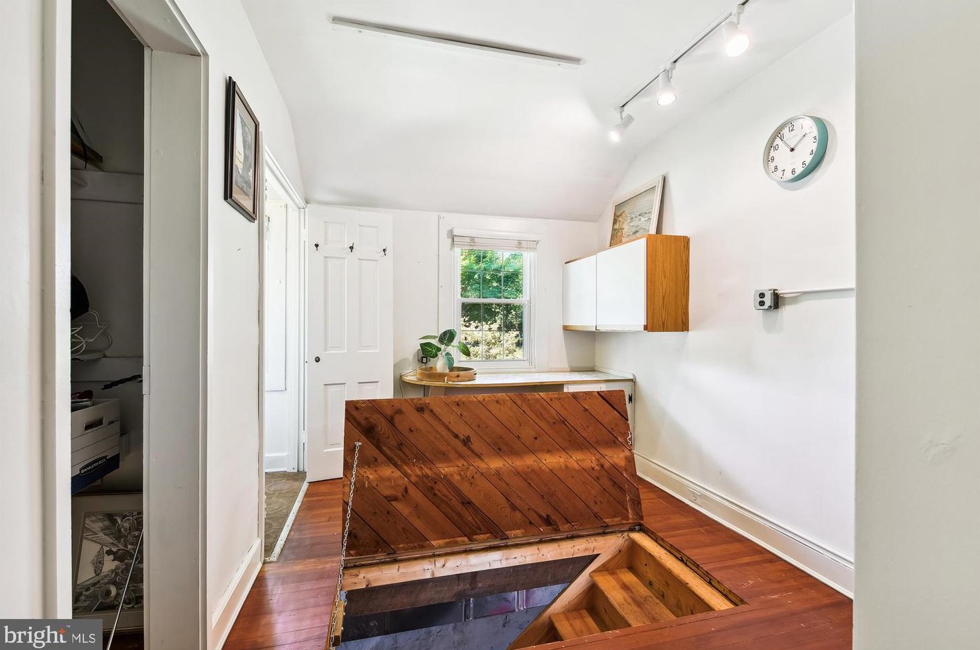 201 Cedarcroft Rd, Baltimore MD  21212-2517 exterior