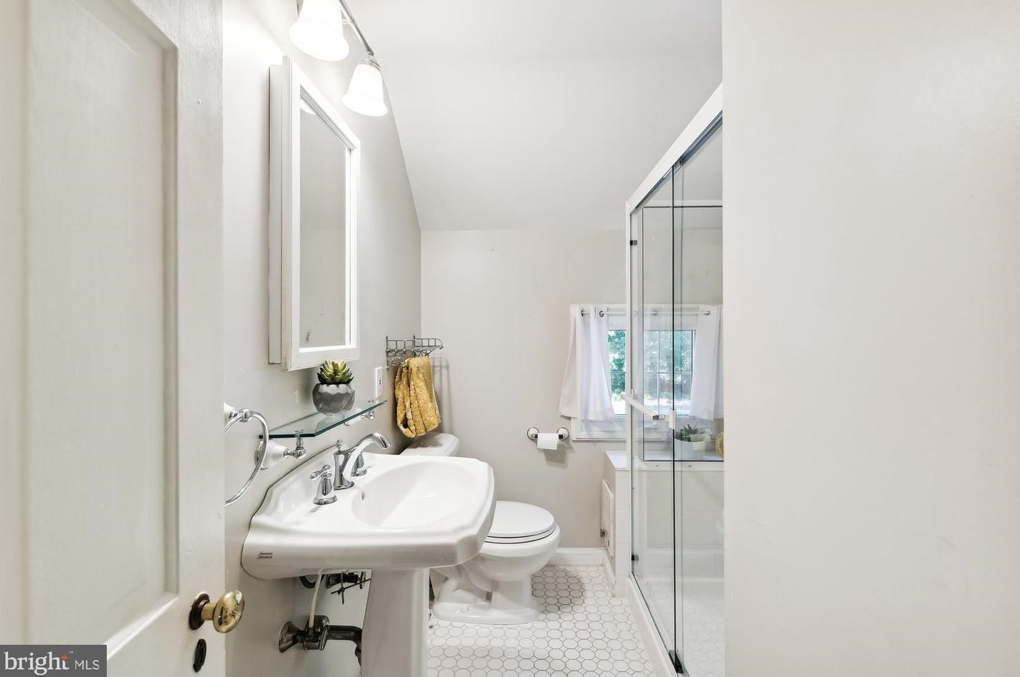 201 Cedarcroft Rd, Baltimore MD  21212-2517 exterior