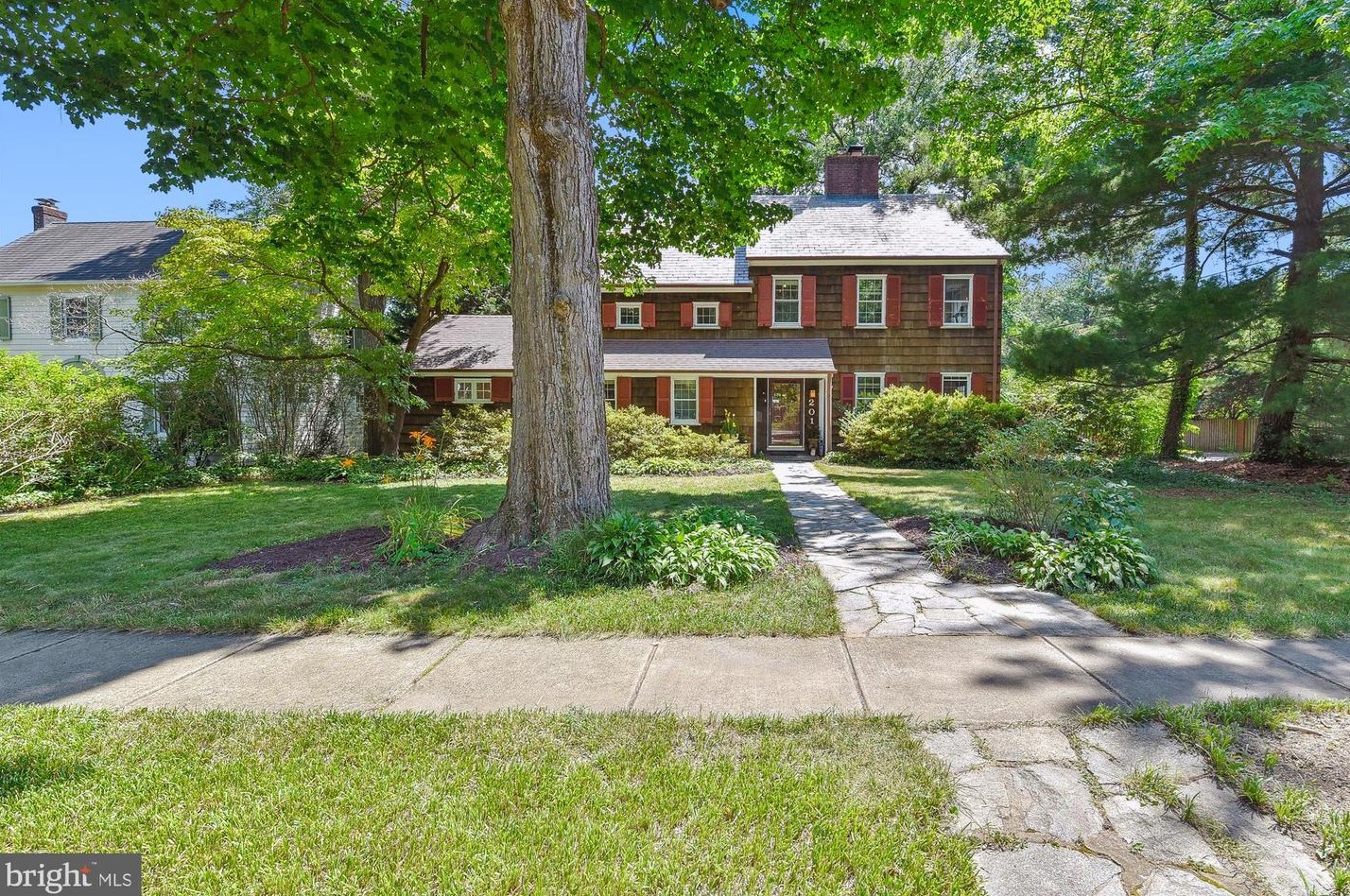 201 Cedarcroft Rd, Baltimore MD  21212-2517 exterior
