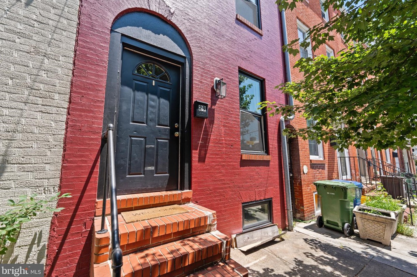 29 Ann St, Baltimore MD  21231-1522 exterior