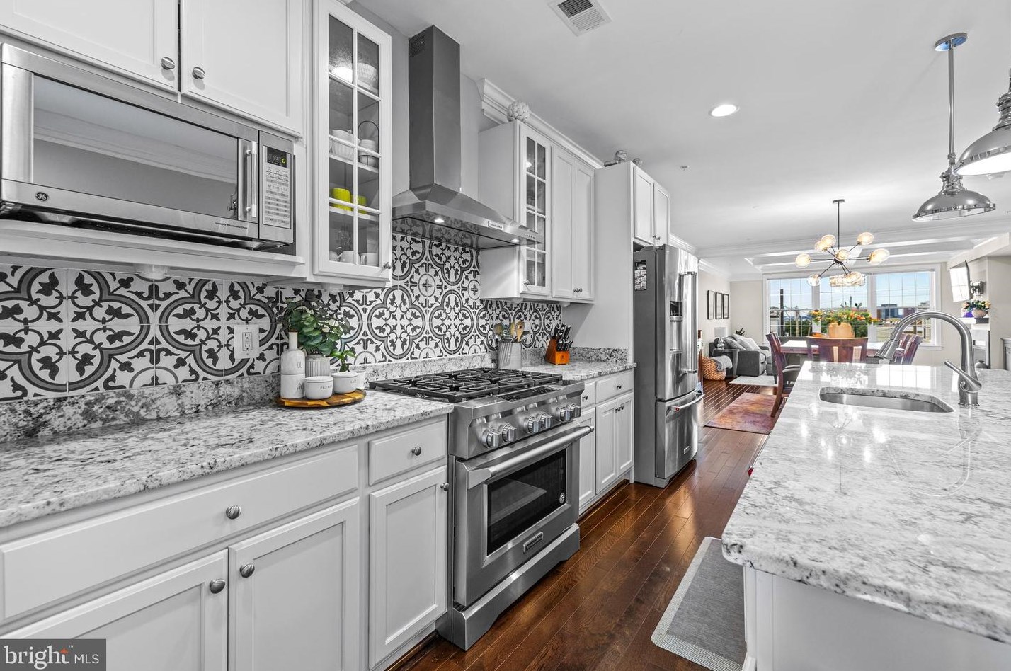 1045 Baylis St, Baltimore MD  21224-5215 exterior