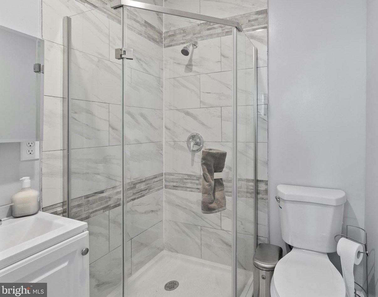 3220 Baltimore St, Baltimore MD  21224-1108 exterior