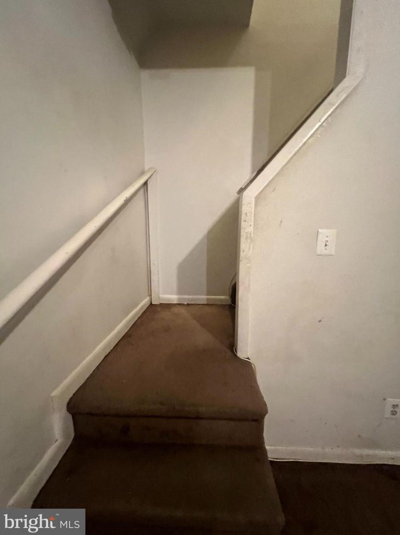 1104 Hamburg St, Baltimore MD  21230-1911 exterior