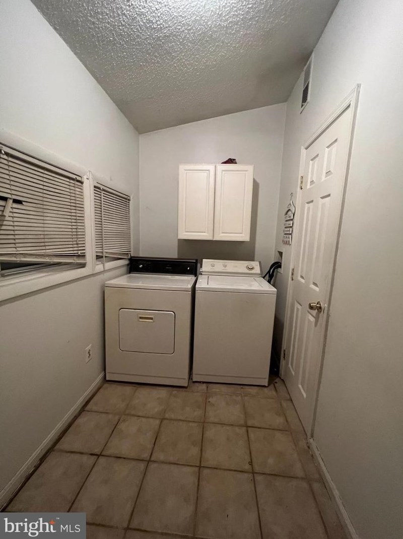 1104 Hamburg St, Baltimore MD  21230-1911 exterior