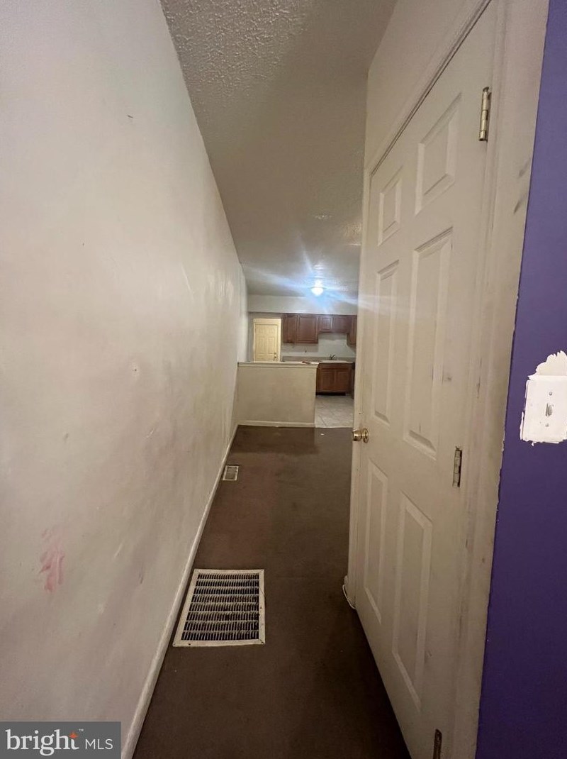 1104 Hamburg St, Baltimore MD  21230-1911 exterior