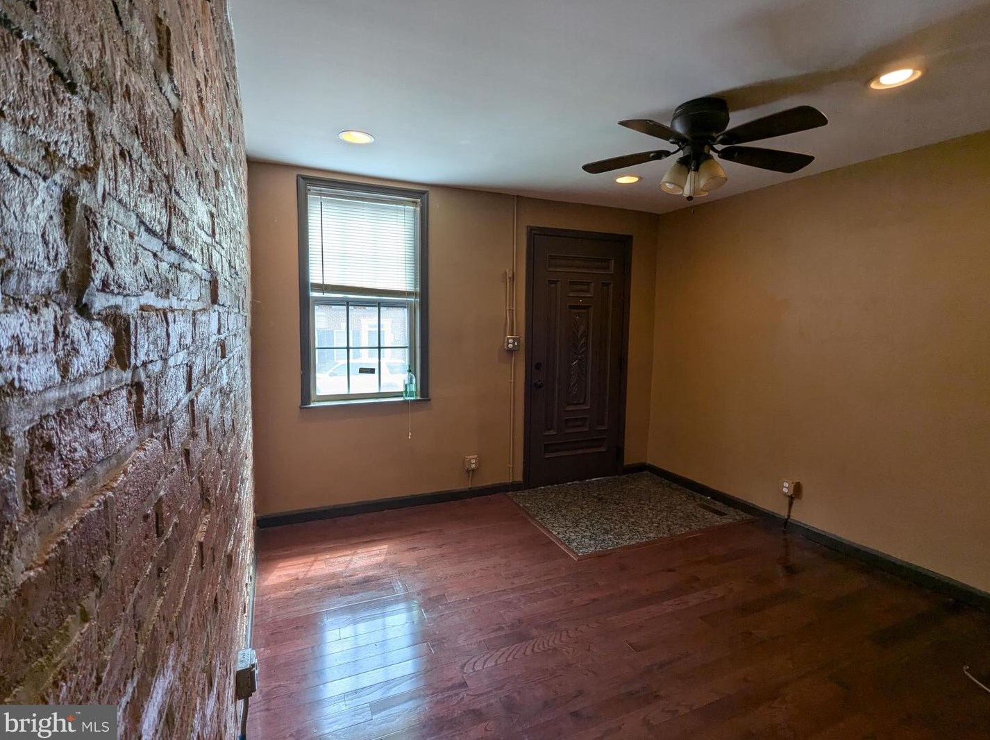 336 Poppleton St, Baltimore, MD 21230-2124