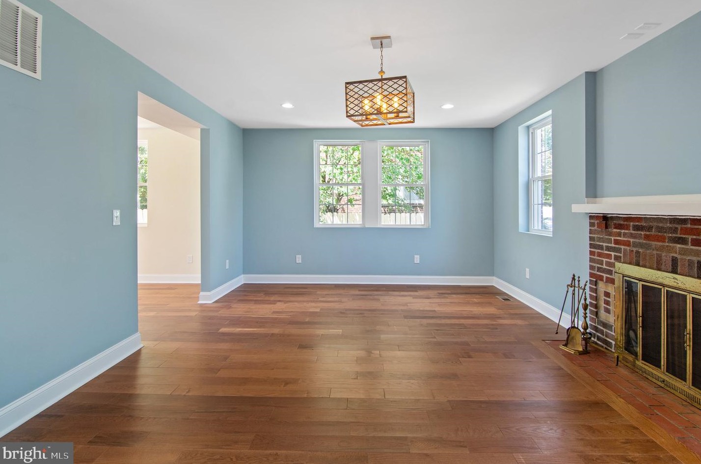 1309 Lakeside Ave, Baltimore MD  21218-3004 exterior
