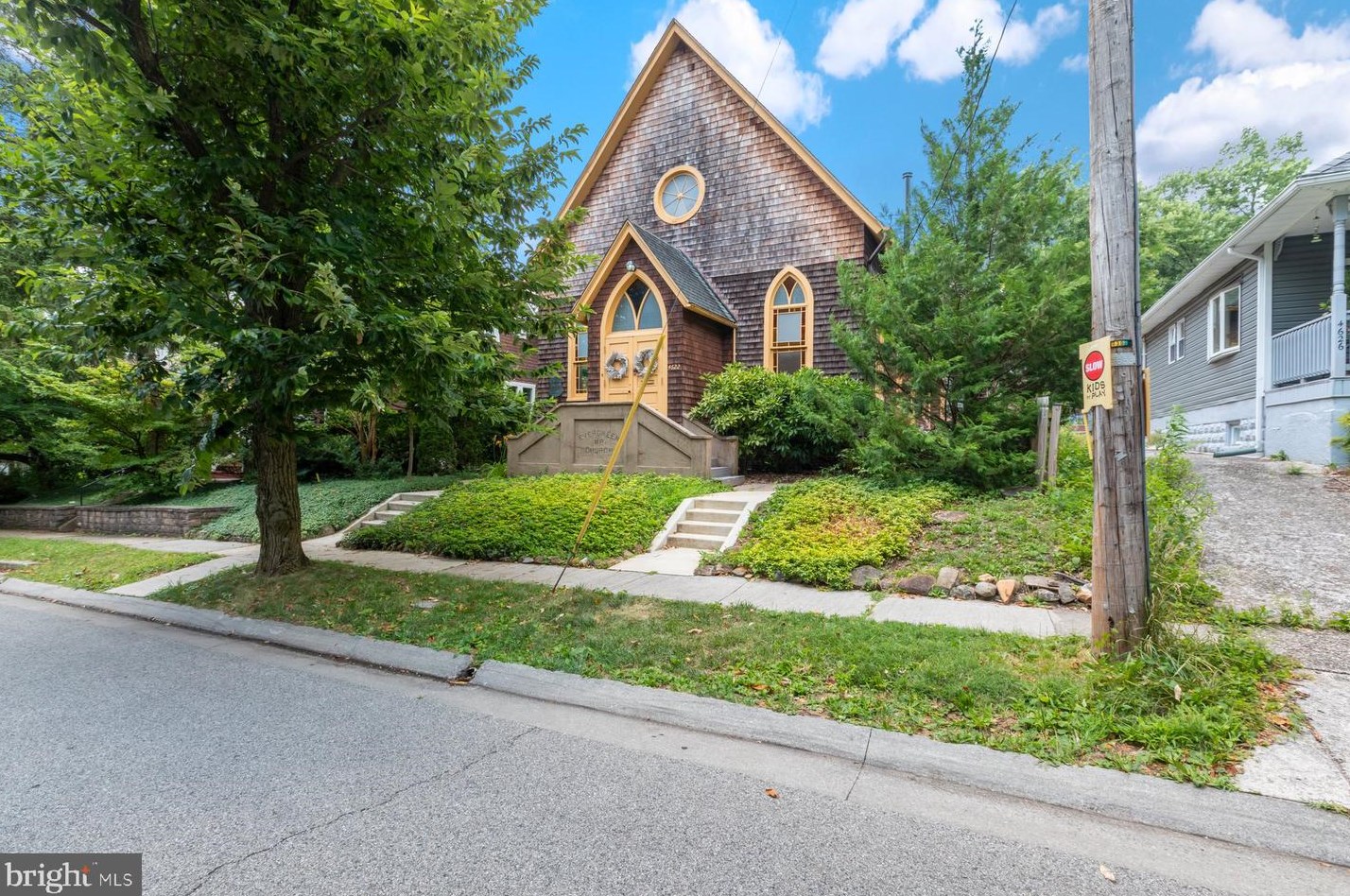 4622 Keswick Rd, Baltimore, MD 21210-2517