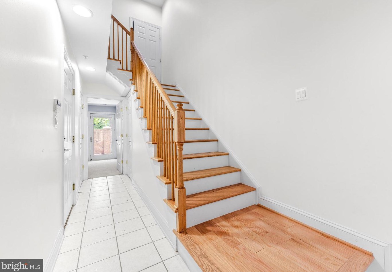 1238 Harbor Island Walk, Baltimore MD  21230-5460 exterior
