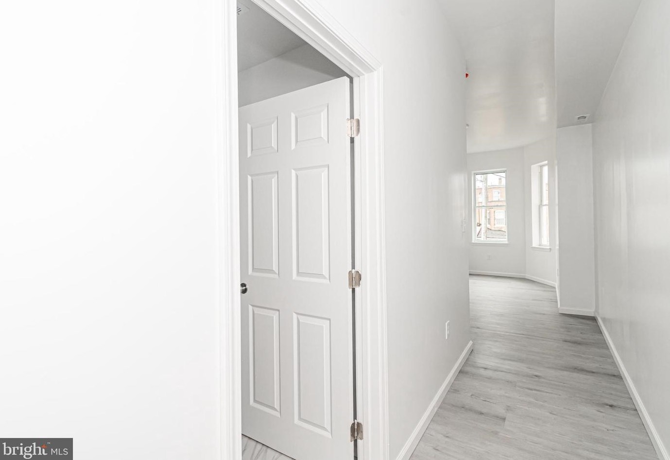 2027 Mcculloh St, Baltimore MD  21217-3530 exterior
