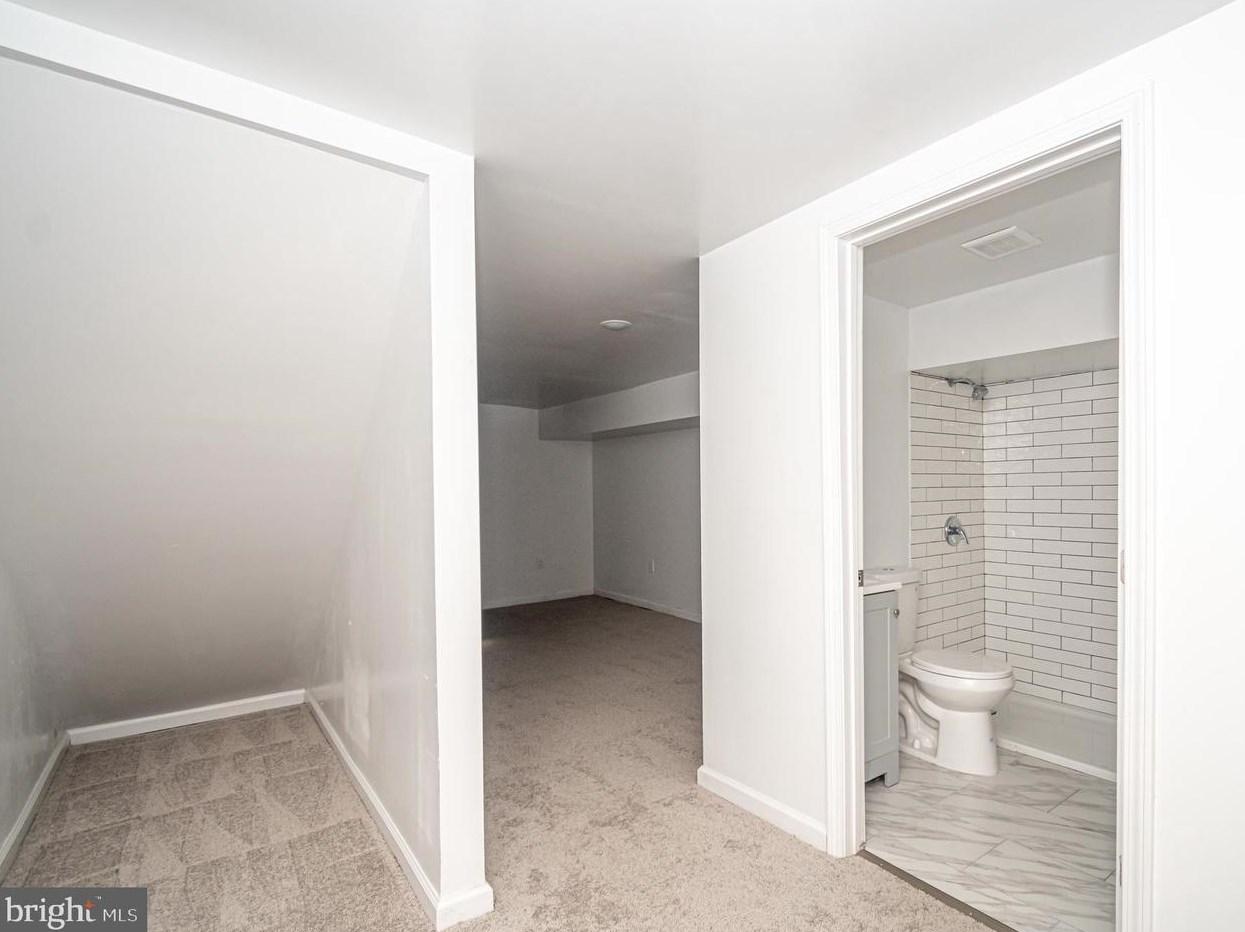 2027 Mcculloh St, Baltimore MD  21217-3530 exterior