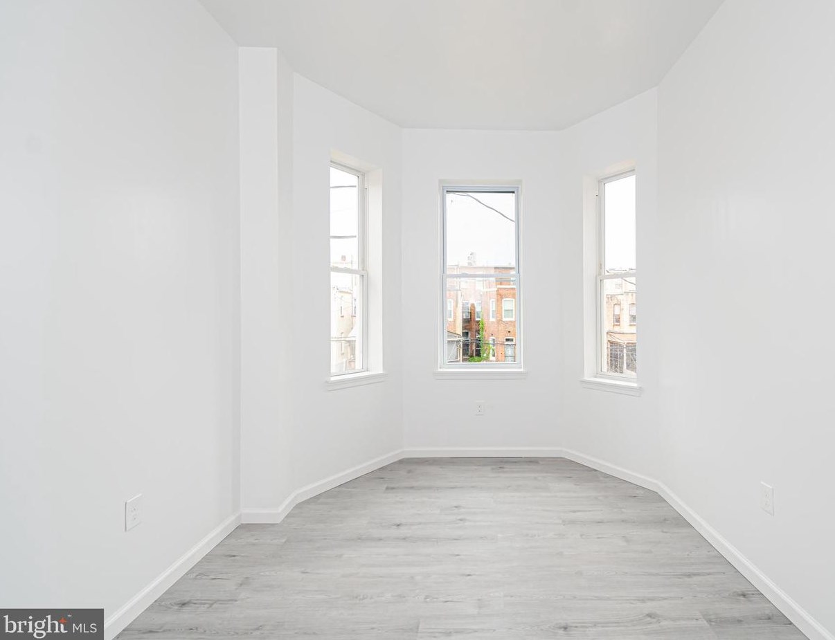 2027 Mcculloh St, Baltimore MD  21217-3530 exterior
