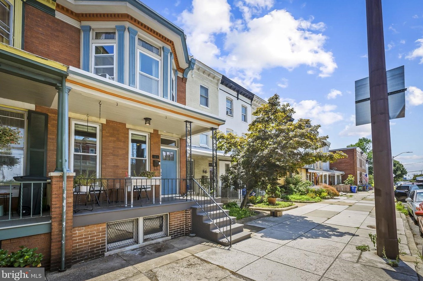 3831 Roland Ave, Baltimore MD  21211-2040 exterior
