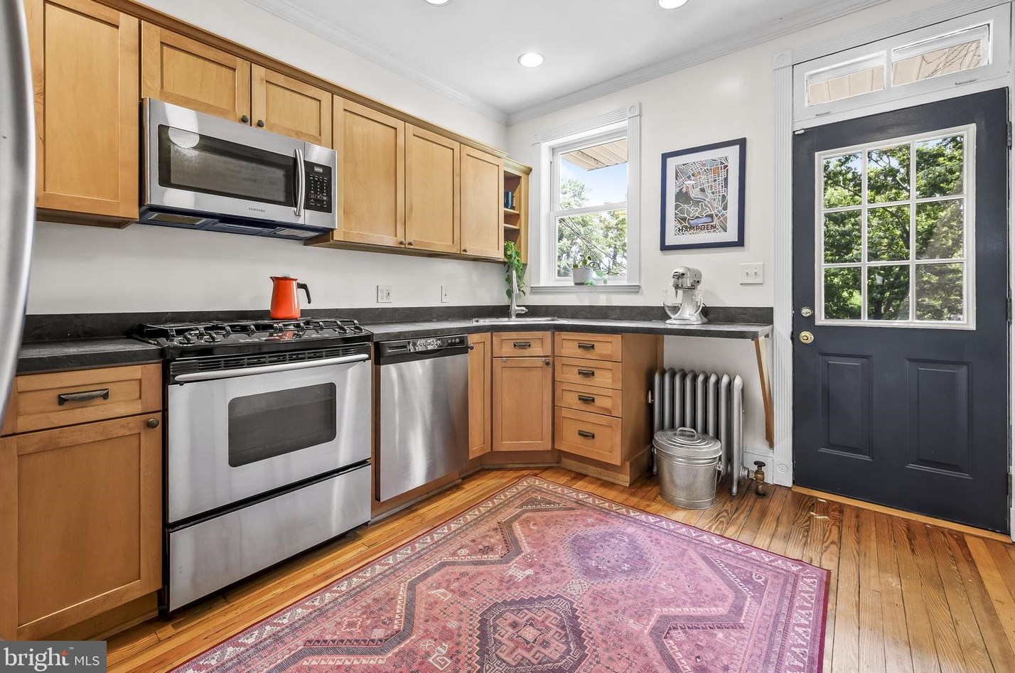 3831 Roland Ave, Baltimore MD  21211-2040 exterior