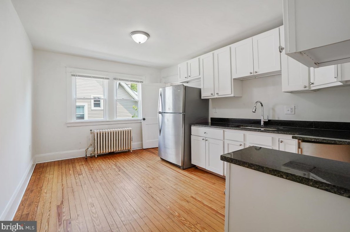 3031 Northern Pkwy, Baltimore MD 21215-4732 exterior