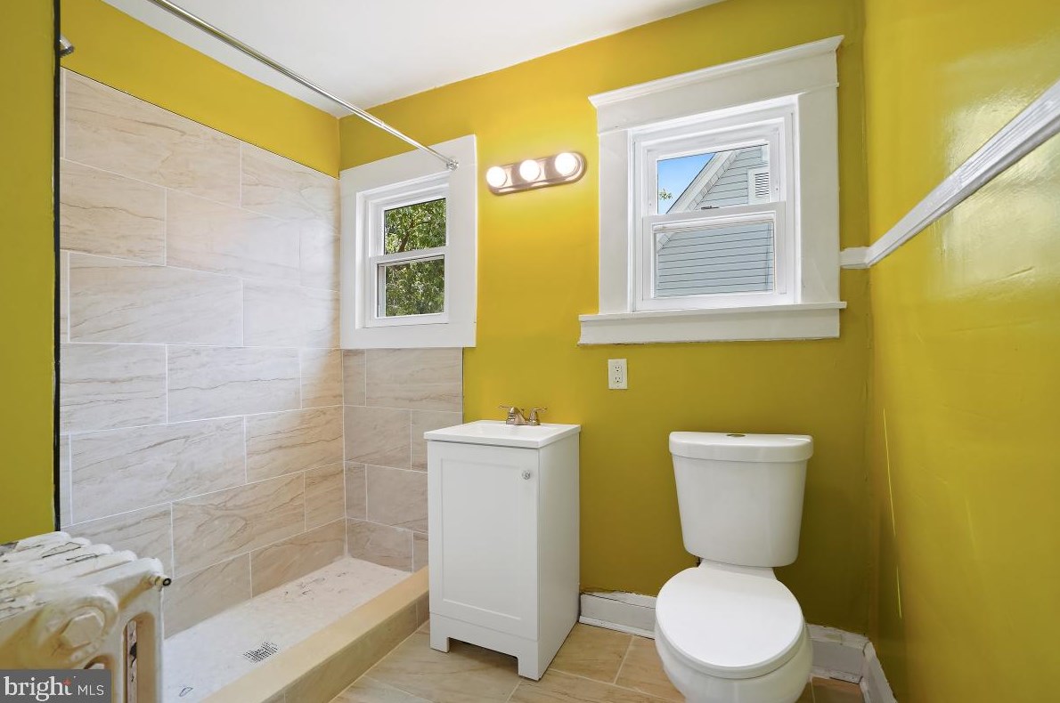 3031 Northern Pkwy, Baltimore MD 21215-4732 exterior