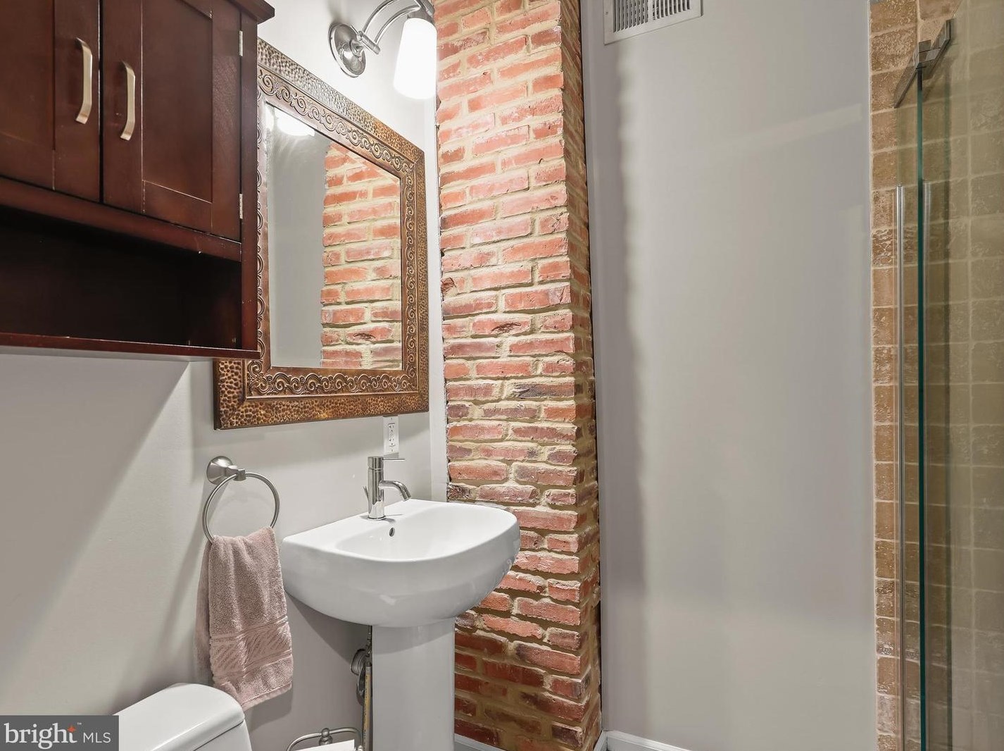 511 Luzerne Ave, Baltimore MD 21205-2610 exterior