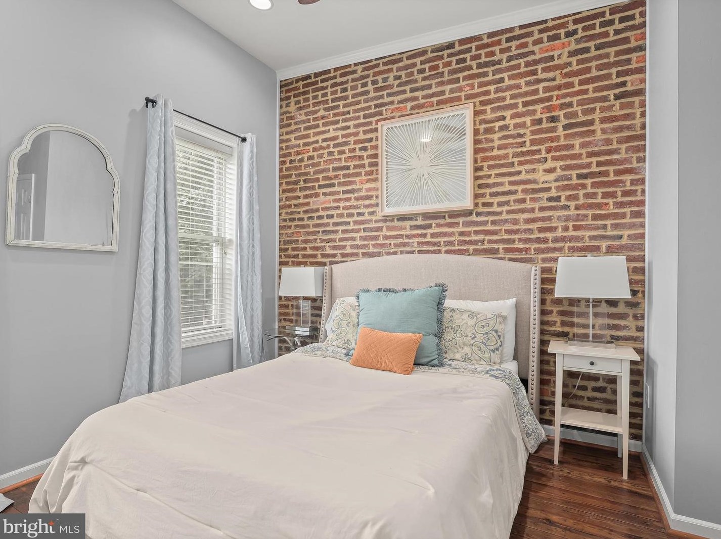 511 Luzerne Ave, Baltimore MD 21205-2610 exterior