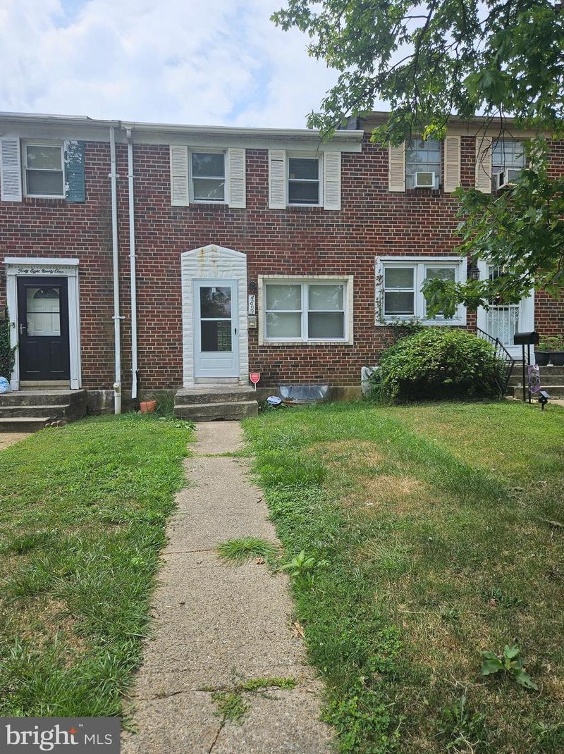4893 Melbourne Rd, Baltimore, MD 21229