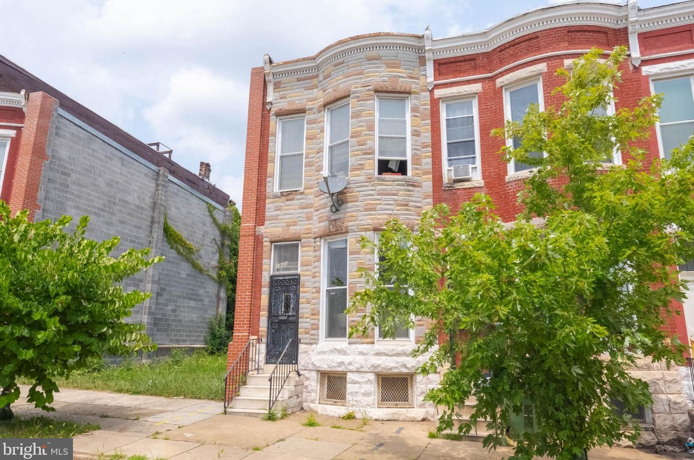 1844 Fayette St, Baltimore, MD 21223-1620