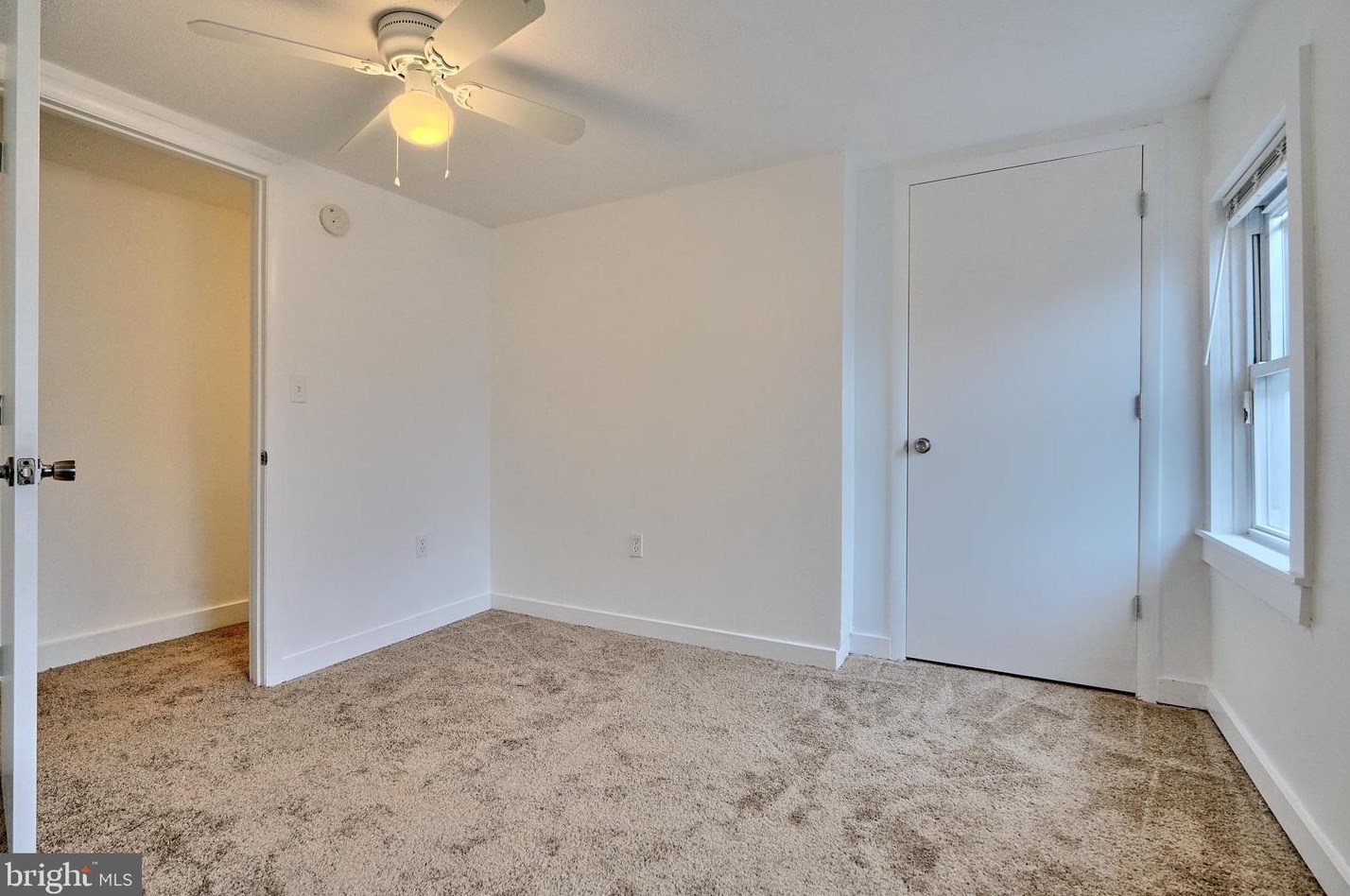 2212 Fleet St, Baltimore MD 21224-3741 exterior