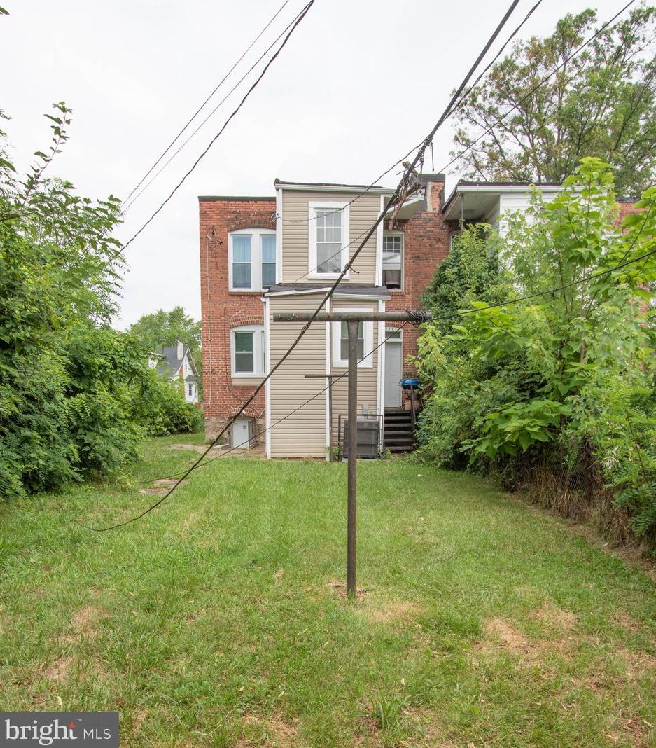 3813 Belle Ave, Baltimore MD 21215-4918 exterior