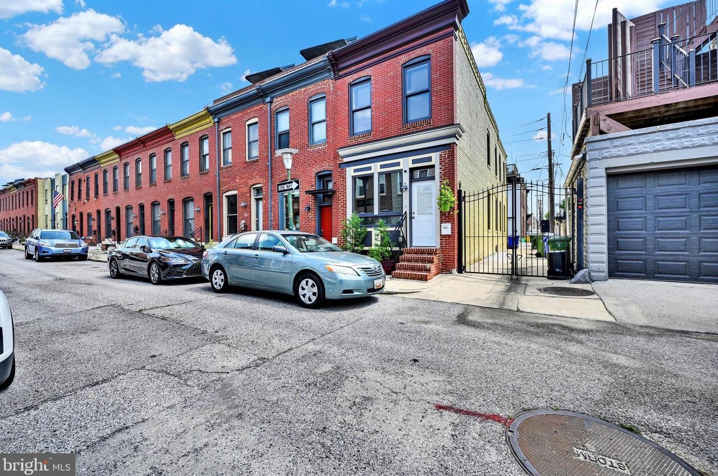 1 Decker Ave, Baltimore MD  21224-1354 exterior