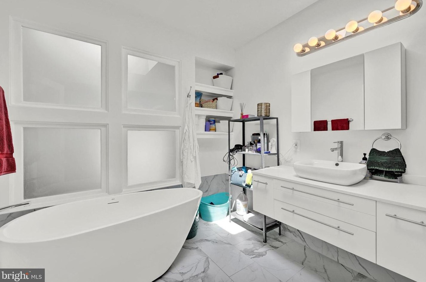 1 Decker Ave, Baltimore MD  21224-1354 exterior