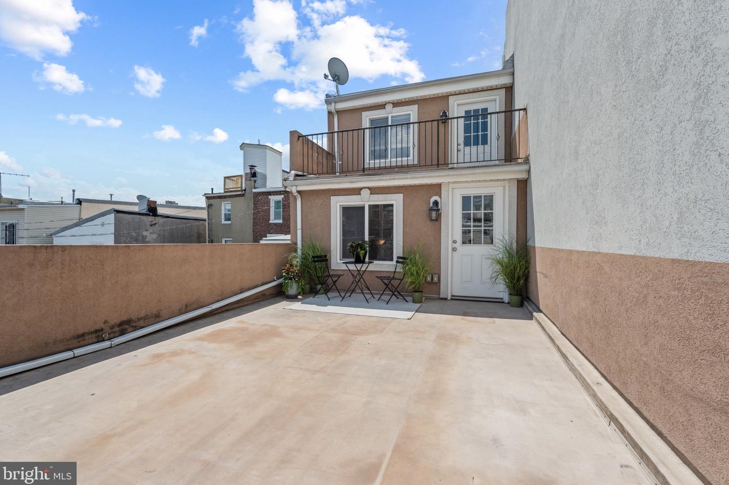 1705 Light St, Baltimore MD 21230-3935 exterior