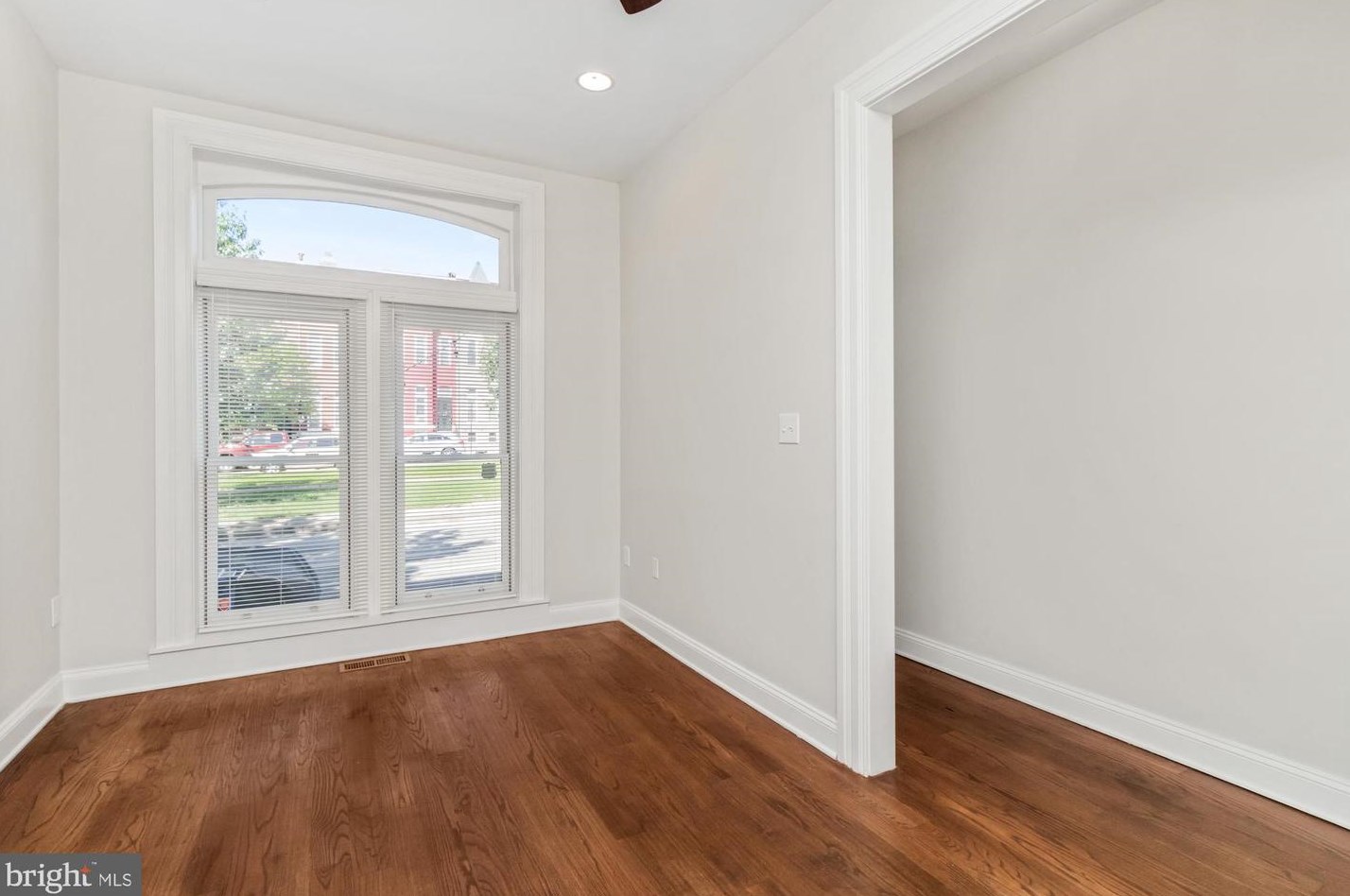 1251 Broadway, Baltimore, MD 21213-3017