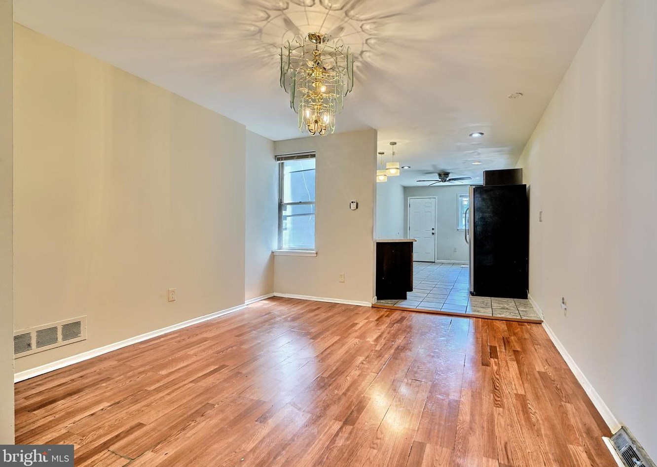 2721 Edmondson Ave, Baltimore MD  21223-1008 exterior