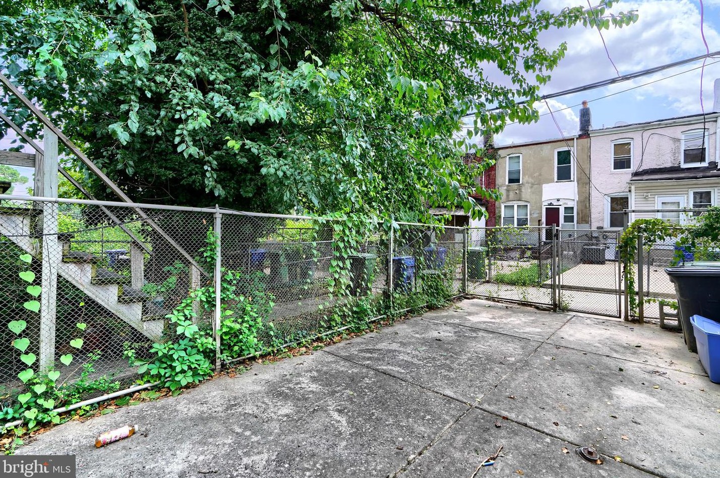 2721 Edmondson Ave, Baltimore MD  21223-1008 exterior