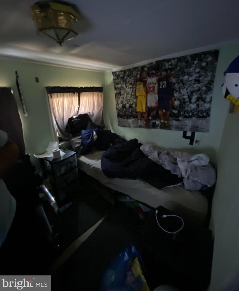 3013 Elm Ave, Baltimore MD 21211-2207 exterior