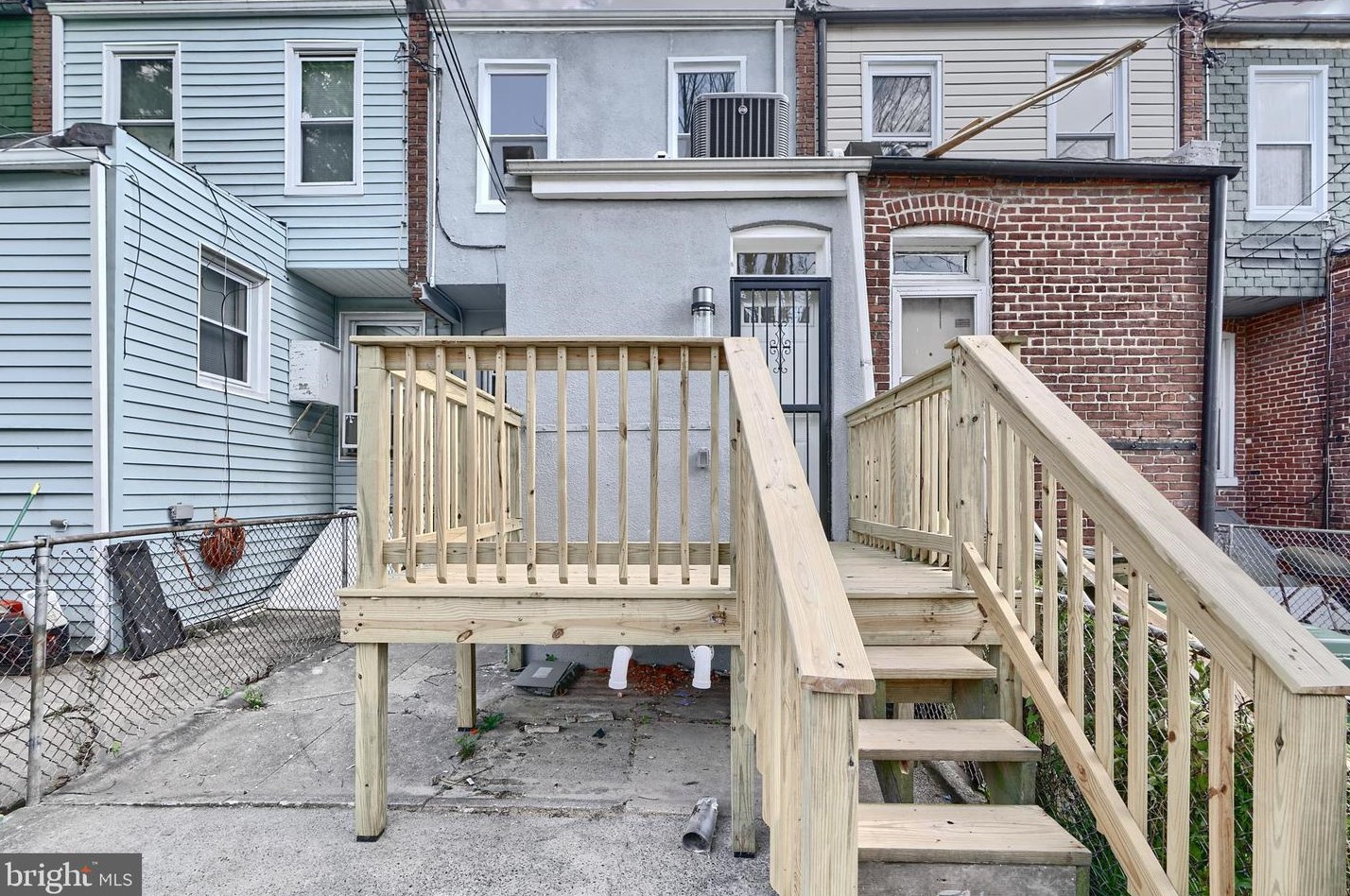 1724 30th St, Baltimore MD  21218-3748 exterior