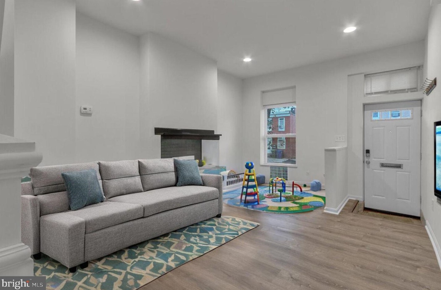 1219 W Ostend St, Baltimore, MD 21230