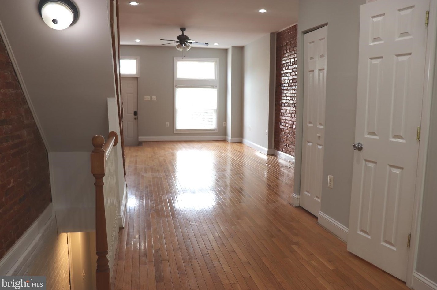 37 Ellwood Ave, Baltimore, MD 21224-2242