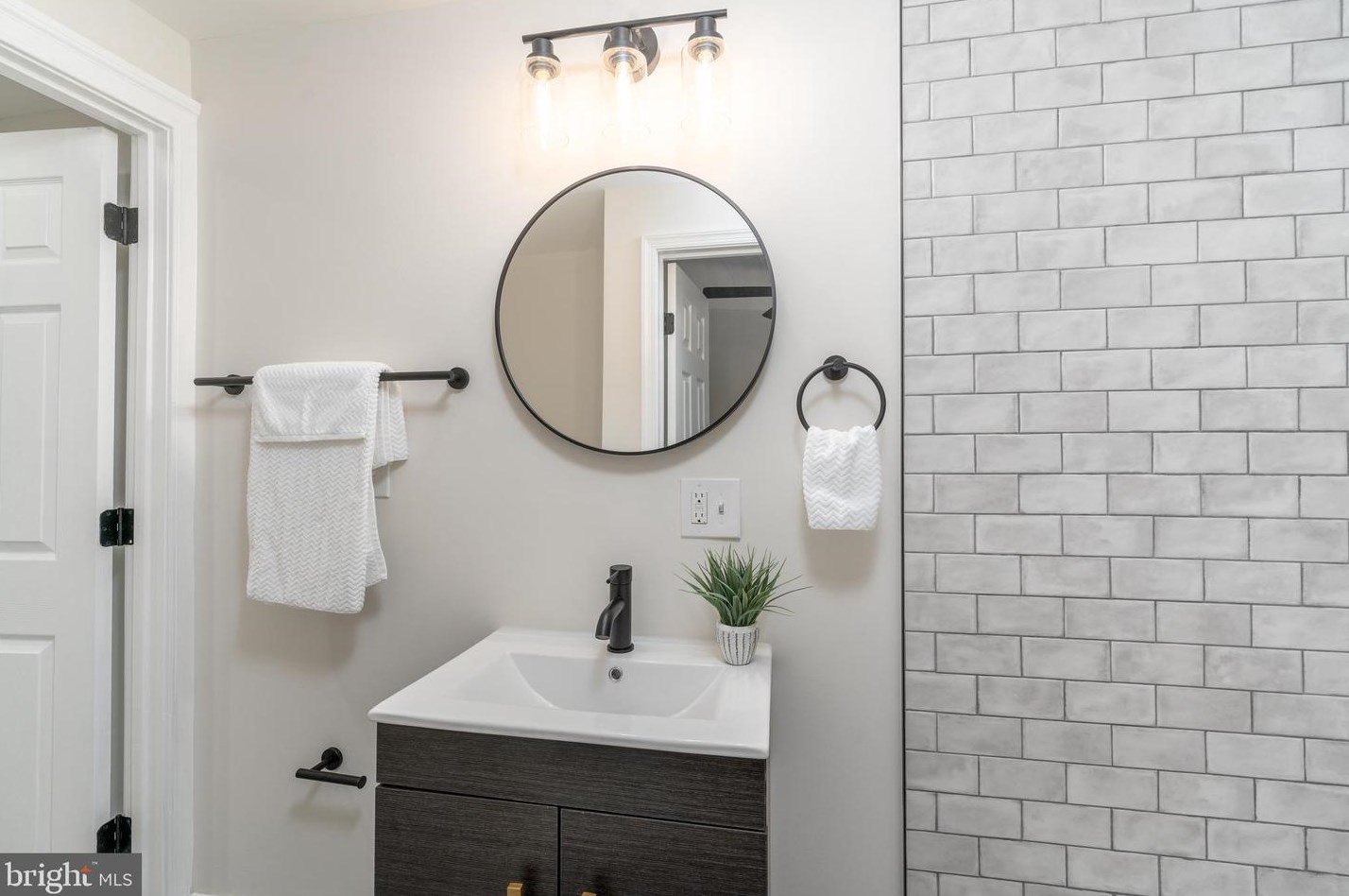 2036 Gough St, Baltimore MD  21231-2637 exterior