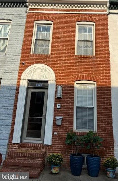 1625 Clarkson St, Baltimore, MD 21230