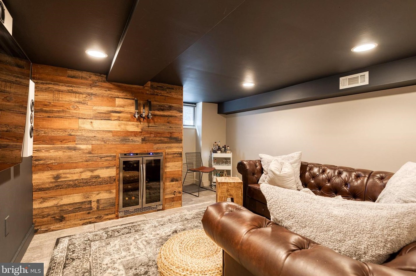 3106 Fleet St, Baltimore MD  21224-3927 exterior