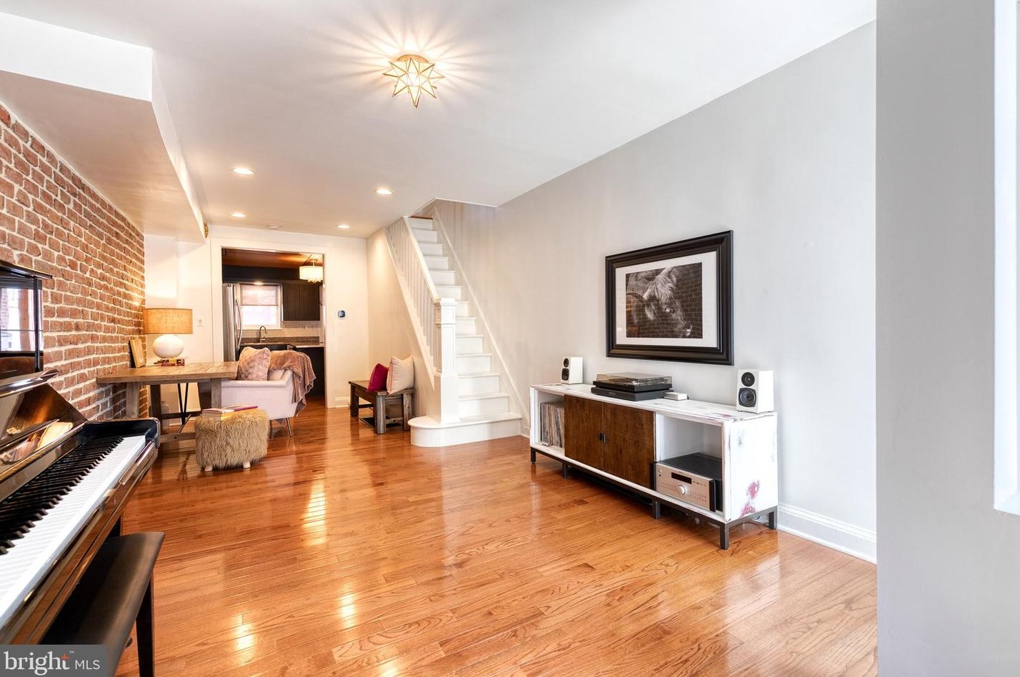 3106 Fleet St, Baltimore MD  21224-3927 exterior