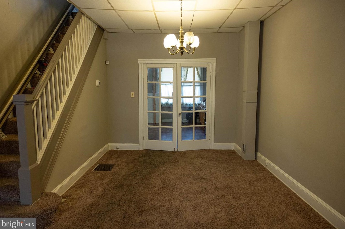 654 Bartlett Ave, Baltimore, MD 21218