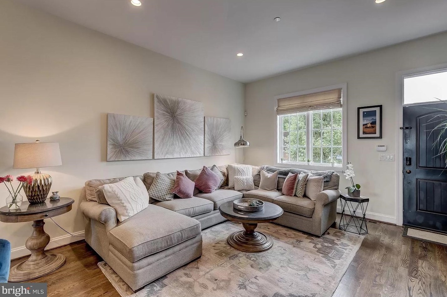 3806 Dillon St, Baltimore MD  21224-5248 exterior