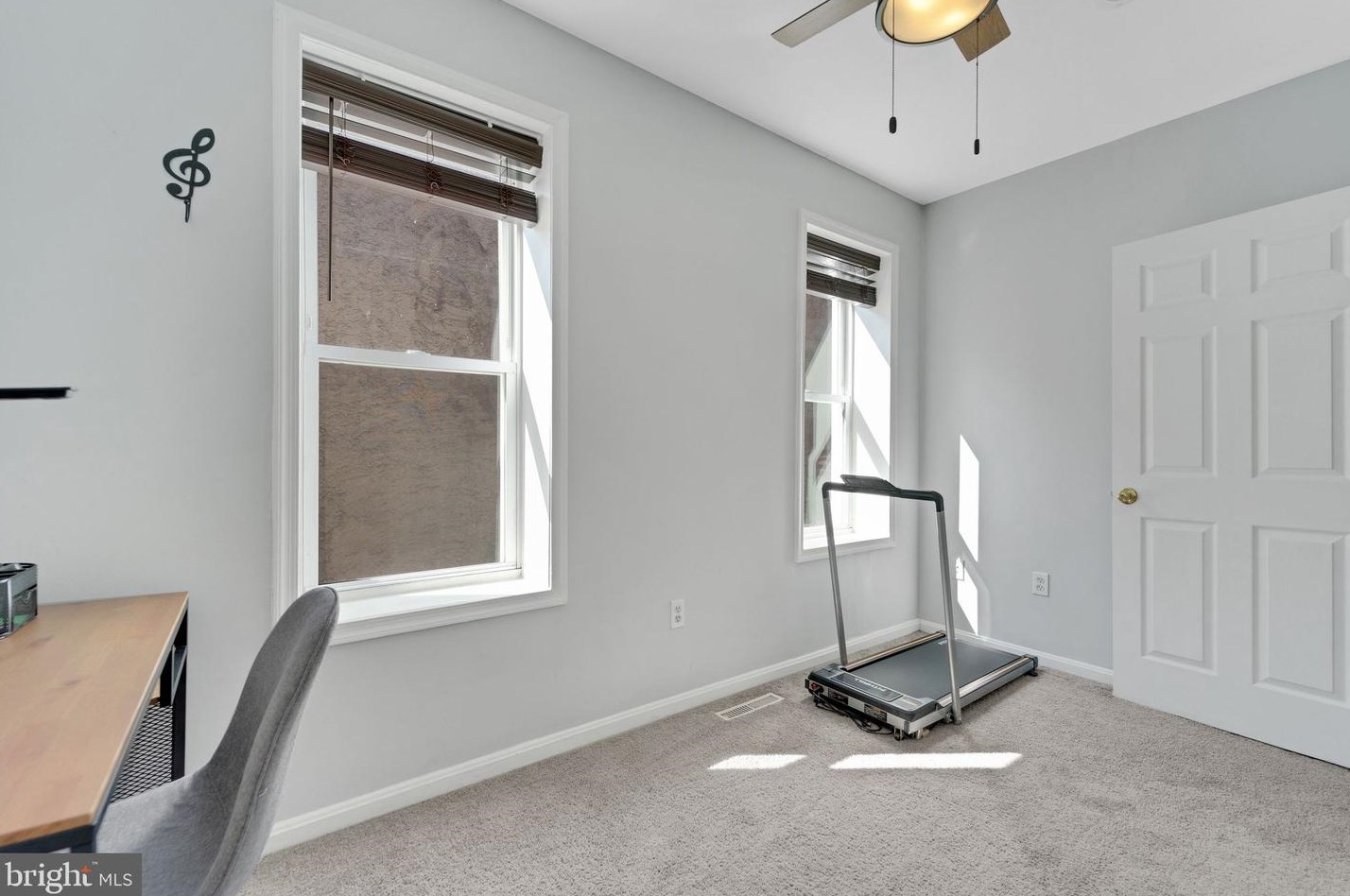 221 Lakewood Ave, Baltimore MD 21224-1143 exterior