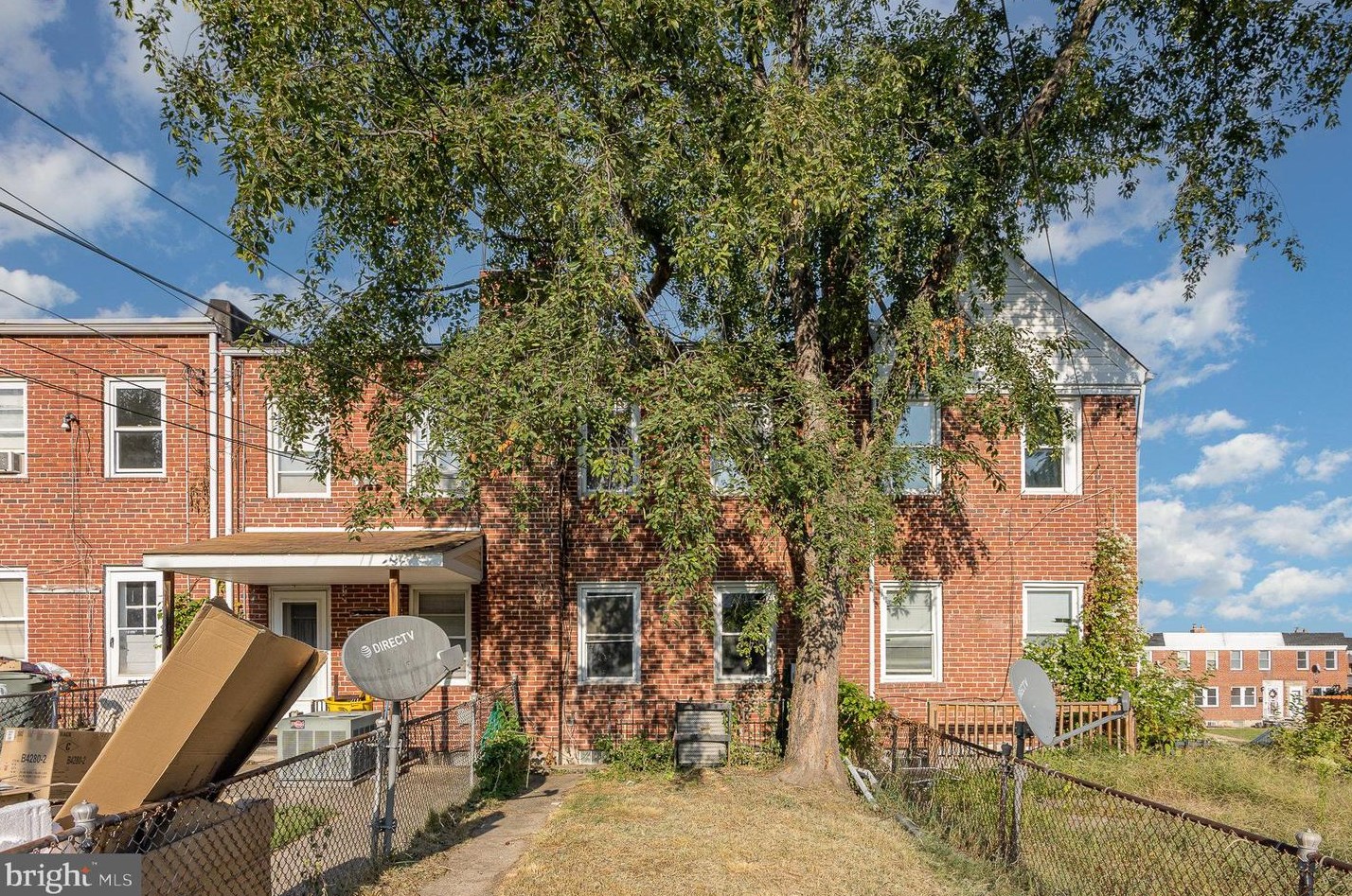 3633 Dudley Ave, Baltimore MD 21213-1828 exterior