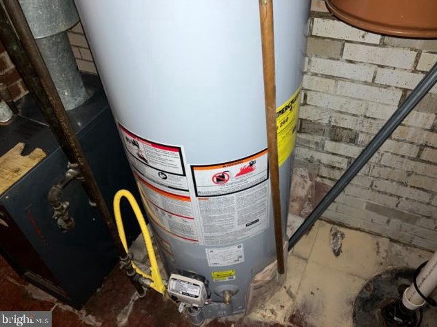 231 Bouldin St, Baltimore MD  21224-5019 exterior